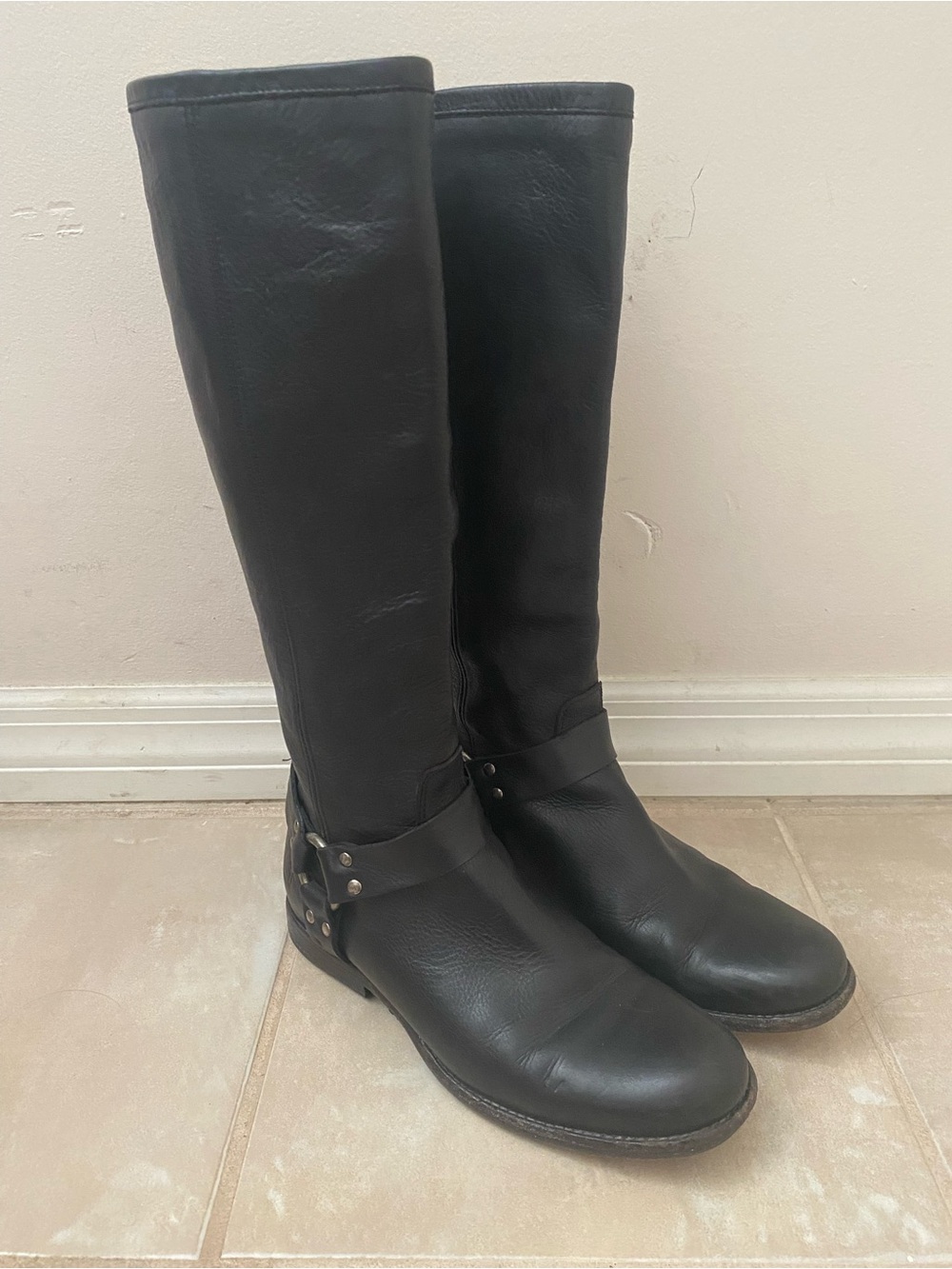 FRYE Phillip Harness 76850 Women Black Knee Rear Zip Leather Riding Boots Sz 9